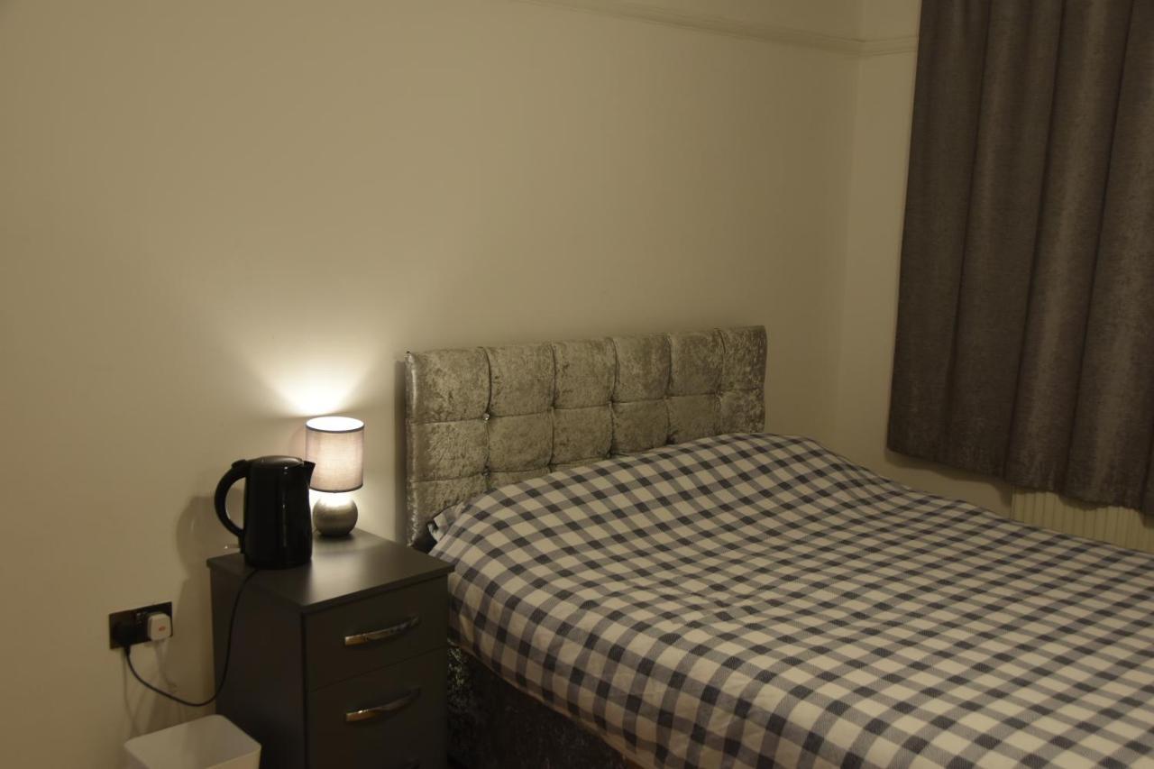 Clarendon House Hotel Luton  Eksteriør billede